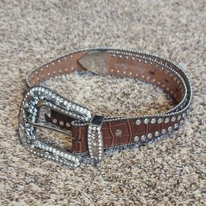Blazin Roxx Scalloped Rhinestone Cross Croc Print Belt